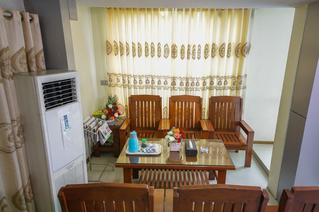 City Grand Hotel Mandalay Exterior photo