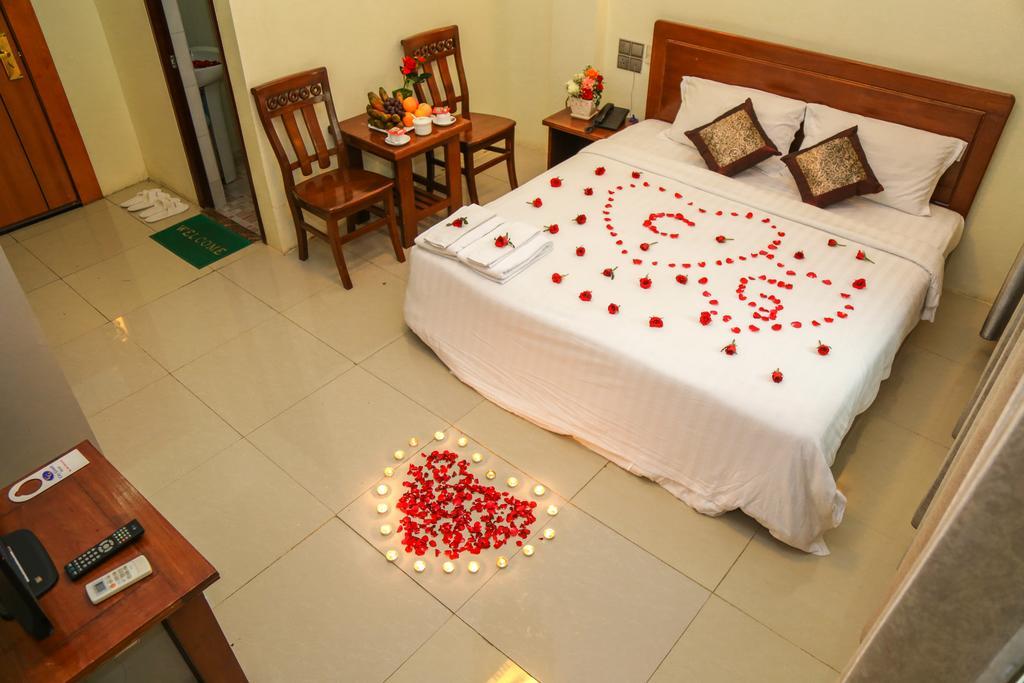 City Grand Hotel Mandalay Exterior photo